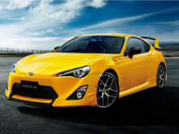 トヨタ 86 限定モデル、専用設計のPOTENZA S001を新車装着 画像