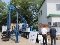 建機レンタルの会社が開発した遠隔橋梁点検車「橋竜」 画像