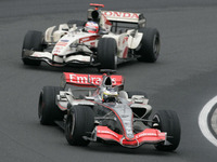 マクラーレン＆メルセデス200戦目 画像