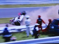 【鈴鹿8耐】ケーシー・ストーナー、まさかのクラッシュ 画像