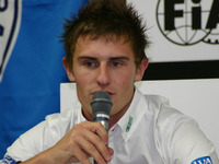 【WRCラリージャパン】記者会見 WRC…ウィルソン選手 画像