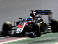 【まとめ】F1 前半戦…圧倒的強さを見せたメルセデス、ホンダの逆襲は？ 画像