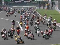 ミニバイクによる6時間耐久レース、FSWミニろく第4戦…9月13日 画像