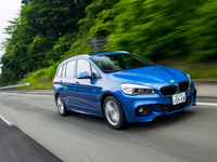 【BMW 2シリーズ グランツアラー 試乗】乗車人数・荷物に関わらず安定志向のハンドリング…片岡英明 画像