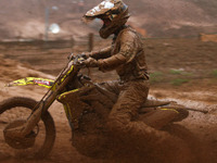 【全日本MX 第7戦】スズキ熱田孝高、マディの激戦を制し2年ぶりの勝利 画像