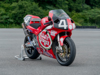 【ホンダ コレクション】8耐最後のV4レーサー、RVF/RC45［写真蔵］ 画像