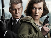 「バイオ」ミラ・ジョヴォビッチ、「007」ピアーズ・ブロスナンが共演 画像