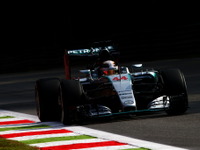 【F1 イタリアGP】ハミルトン、7戦連続ポール…ライコネンがフロントローに並ぶ 画像