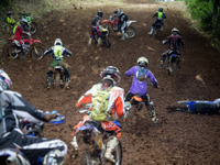 【JNCC 第6戦】史上第2位の参加台数…荒れた岐阜ほおのきで鈴木健二が3連勝 画像