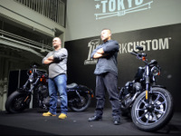 ハーレー ダークカスタム 2016年モデル、アジア初公開を日本で 画像