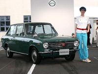 【日産1億台写真蔵】サニー 1000スポーツデラックス 画像
