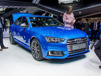 【フランクフルトモーターショー15】アウディ S4 新型発表…3.0ターボの354hp、100km/hまで4.7秒 画像