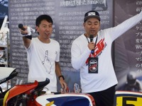 【MotoGP 日本GP】レイザーラモンRGやチュートリアル福田ら、バイク芸人がパレード参加 画像