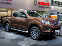 【フランクフルトモーターショー15】日産 NP300ナバラ、2.3Lディーゼルの欧州仕様［詳細画像］ 画像