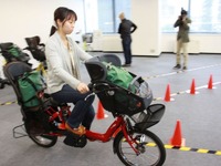 正しい電動アシスト自転車の乗り方とは 画像