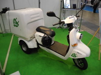 【EVEX15】スイング機能付きの電動三輪バイク、年間500台の販売目指す…小林商事 画像