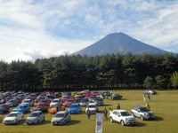 新旧イタリア車をのんびり楽しむ…富士吉田でイベント「富士トリコローレ2015 with CARZY Live」 画像