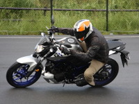 【ヤマハ MT-25 動画試乗】誰でも気軽に「スポーツ」できる…佐川健太郎 画像