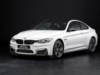 BMW M4クーペ、2つの限定モデル発売…スポーティ&ラグジュアリー 画像