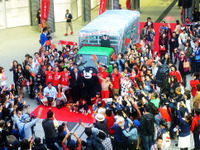 熊本発東京行きトマト畑、1200km走破しゴール…エスパー伊東が“完熟ギャグ”で迎撃 画像