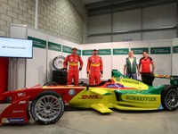 【東京モーターショー15】シェフラー、フォーミュラEのショーカーを展示 画像