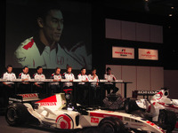 【スーパーアグリF1】日本GP直前会見…初めての母国、意気軒昂 画像