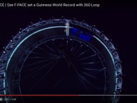 ジャガー F-PACE、ギネスに挑戦…世界一高い宙返り［動画］ 画像