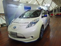日産、一般道も走る最新の自動運転実験車を公開 画像