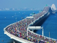 東京湾アクアラインを駆けぬけるマラソン大会、2016年秋開催 画像