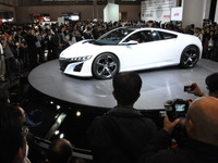 【東京モーターショー15】約半数の男性が「未来感あふれる乗物」に期待…ヤマハ調べ 画像