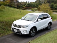 【スズキ エスクード 新型】普遍的な直線基調に、新しさを感じさせる面構成 画像