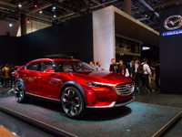 【東京モーターショー15】マツダ、次期SUVのコンセプト「越 KOERU」日本初公開 画像