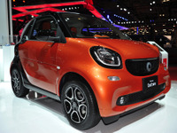 【東京モーターショー15】スマート フォーツー…車体は トゥインゴ と共有［詳細画像］ 画像