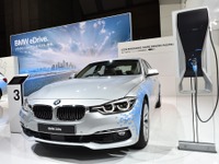 【東京モーターショー15】BMW 330e…3シリーズ 初のPHV［詳細画像］ 画像