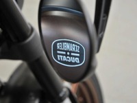 ドゥカティとイタリアインディペンデント、コラボ製品開発へ 画像