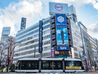 札幌のメインストリートに市電復活…新線の訓練運転始まる 画像