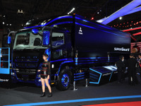 【東京モーターショー15】三菱ふそう スーパーグレートV…エコドライブパッケージを追加［詳細画像］ 画像