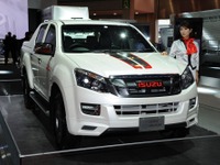 【東京モーターショー15】いすゞ D-MAX…海外主力のピックアップ［詳細画像］ 画像