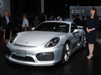 【東京モーターショー15】ポルシェ ケイマン GT4…0‐100km/hは4.4秒［詳細画像］ 画像