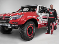 【SEMAショー15】ホンダ リッジライン 次期型、550馬力の砂漠レーサー先行公開 画像