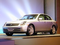 【誕生・新型日産『スカイライン』】丸いテールライトと直6をなくした目的は? 画像