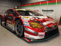 【トヨタ GAZOOレーシングフェス15】現行 プリウスGT が有終の美、デモレースでライバル圧倒 画像