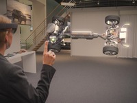 ボルボとマイクロソフト、3Dホログラムを活用した次世代自動車技術を共同開発 画像