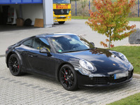 ポルシェ 911 がついにハイブリッドに!? 次世代モデルをスクープ 画像
