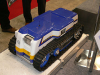 三菱重工の防災支援ロボットは2000万円…RISCON 画像