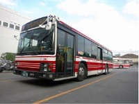 小田急バス車内で「リアルタイム・バスサイネージ」実証実験…IoT技術を活用 画像
