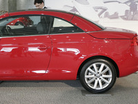 【VW イオス 日本発表】5分割ルーフ開閉…写真蔵 画像