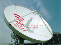 カーオーディオ楽曲を携帯電話で聴く時代? 画像