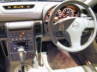【誕生・新型日産『スカイライン』】独自の上質感を追求したインテリア 画像