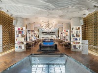 レクサス、ドバイに海外初のブランド体験スペースをオープン 画像